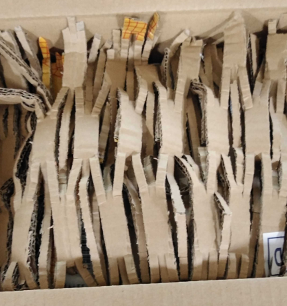 Wypełniacz Kartonowy do Pakowania Ekologiczny - Używane Kartony Ponacinane na Maty Rozciągliwe 10 kg